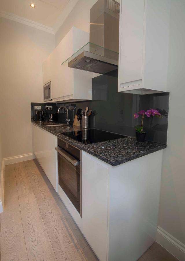 High Street Kensington By Viridian Apartments Лондон Екстериор снимка