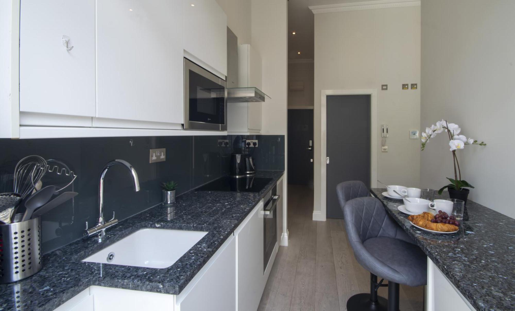 High Street Kensington By Viridian Apartments Лондон Екстериор снимка