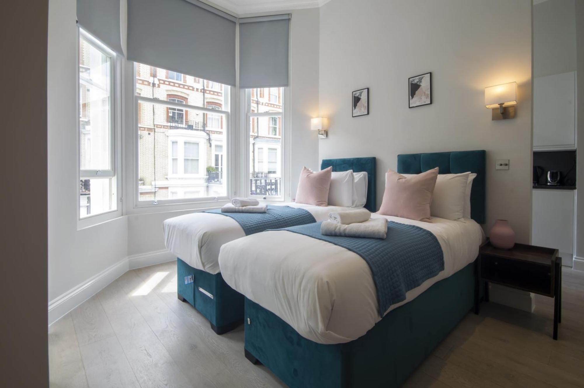 High Street Kensington By Viridian Apartments Лондон Екстериор снимка